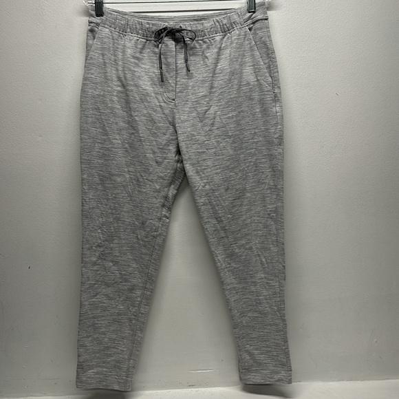 Lululemon On The Fly Jogger Pants Athletic Leggings Striped Heathered Grey 8 - Picture 1 of 7